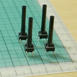 タクトスイッチ 6mm角 高さ25mm(実装面から) ボタン長さ21mm ジャンパ有4本足 1セット4個 トッププッシュ移動量約0.25mm