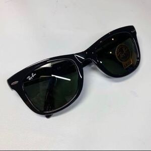 【新品未使用】 Ray-Ban レイバン　サングラス　FOLDING WAYFARER ウェイファーラー　RB4105 610 50□22 3N ブラック折りたたみ　rb081201