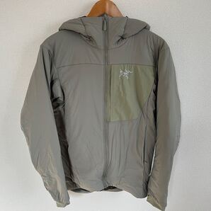 ARC'TERYX アークテリクス プロトン LT フーディ (女性でも着れますXS) / Distortion