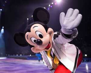 (横浜公演・匿名配送)ディズニー・オン・アイス JAPAN TOUR 35th ANNIVERSARY 2022年8月18日~8月22日 S席 3枚 連番