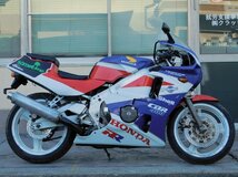 【評価A】 CBR400RR NC23 純正 イグニションコイル ブラケット ステー_画像3