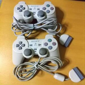 動作確認済★PS1・PS2用SONY純正DUALSHOCK対応PSoneロゴ入コントローラー2個⑧★匿名配送・時間帯指定配送対応★新規OK