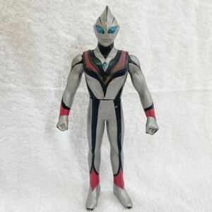  Ultraman i- vi ru Tiga sofvi фигурка 