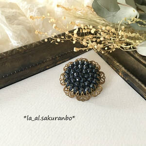 Art hand Auction ◎Handmade◎~Vintage blacksilver~ Vintage stone sunflower brass brooch, Handmade, Accessories (for women), others