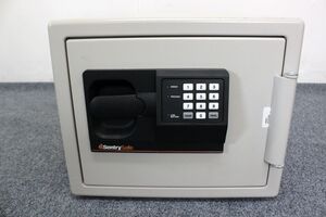 P5509)セントリー SENTRY ファイヤーセーフ 耐火金庫 SBシリーズ テンキー式 SB0507