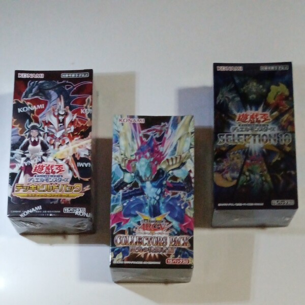 ふ遊戯王アーク・ファイブ OCG COLLECTORS PACK 閃光の決闘者編 BOX未開封未使用商品です3点セット