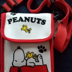 SNOOPY スヌーピー ポシェット サコッシュ 新品未使用
