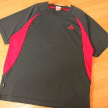 ◎良品！XL 上下セット！adidas アディダス◆セットアップ / 半袖 Tシャツ&七分丈パンツ サイクリング◆メンズ グレーx黒◆B80231_画像2