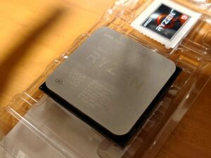 AMD Ryzen 7 3700X 3.6GHz 8コア 16スレッド 36MB 65W