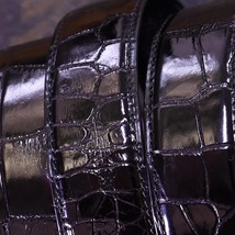 本物 超美品 カルティエ 最高級クロコダイルレザー シグネチャーバックル メンズベルト 総ワニ革 クロコレザー ブラック×ゴールド Cartier_画像5