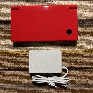 DS ニンテンドーDS i レッド 充電器付き TJF118292250
