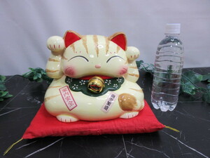 【OH1434/8】大型!!　TOKAI　陶器製　招き猫　貯金箱　置物　オブジェ　縁起物　開運　金運アップ♪