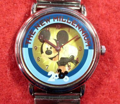 ディズニー ミッキー 腕時計 2000の値段と価格推移は？｜22件の売買 