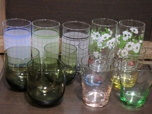 おまとめ 昭和レトロ 当時物 レトロ雑貨　ポップなチェック柄 花柄 カラーグラス 1２点セット タンブラー HOYA 佐々木ガラス