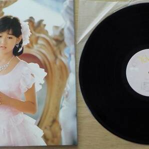 【中古LPレコード】岡田有希子:シンデレラ【C28A0361】＊帯＊デビュー・アルバムの画像2