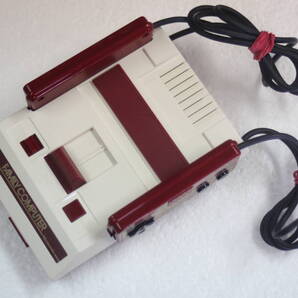 ニンテンドークラシックミニファミコン本体 CLV-101