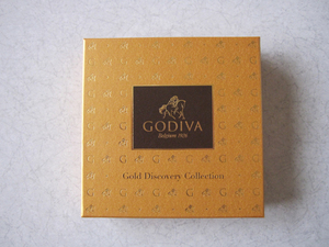 GODIVA 　ゴディバ　空き箱　貼箱　紙箱　ゴールド ディスカバリー コレクション 　チョコレートの箱　お菓子のパッケージ