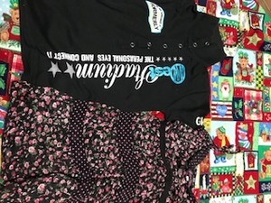 140☆花柄チュニック★黒☆半袖Ｔシャツ☆2点セット☆ＵＳＥＤ☆おしゃれ☆かわいい☆