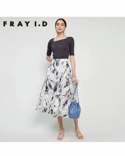 ★完売品★FRAY I.D フレイアイディー　オーガンジーフラワープリントフレアスカート フレアスカート　オーガンジー