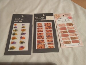 ネイルシール 3COINS and us