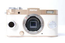 ■ ショット数4669 ■ ペンタックス PENTAX Q-S1 ダブルズームキット シャンパンゴールド×クリーム ＃FM13H-SIh_画像2