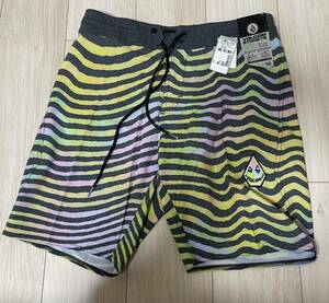 New Volcom Water -Spellent Board Shorts 32 размер