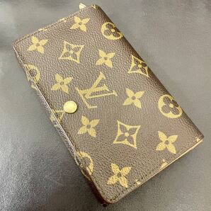 ルイヴィトン 財布 モノグラム