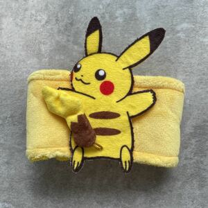 ポケモンカフェ　スリーブ　ピカチュウ