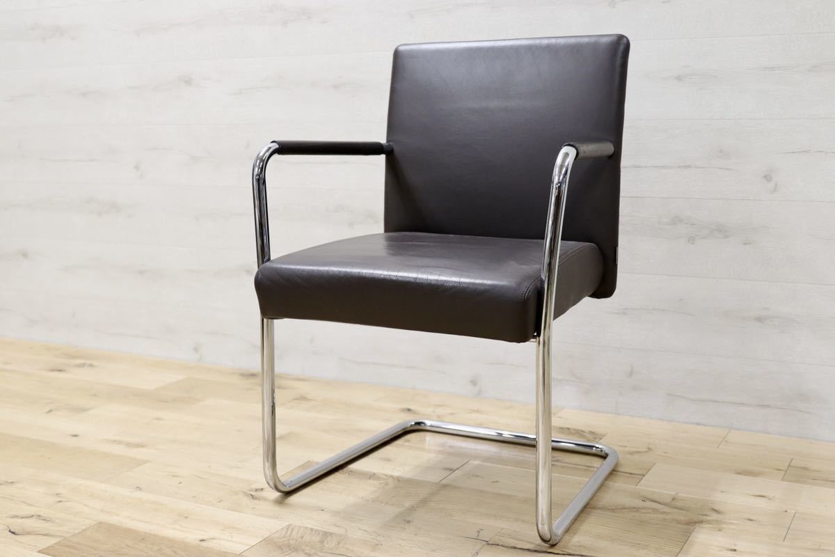 Knoll WALTERの値段と価格推移は？｜4件の売買データからKnoll WALTER