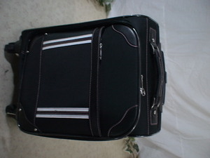 A155.黒 スーツケース　キャリケース　旅行用　ビジネストラベルバック