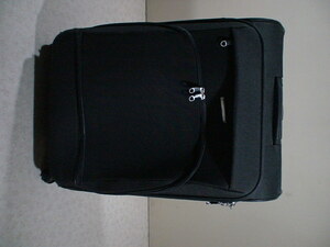 a103 clover pigeon 黒色　スーツケース　キャリケース　旅行用　ビジネストラベルバック