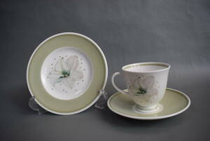 Susie Cooper Suzy Cooper clematis green cup & saucer plate Trio C&S tableware 