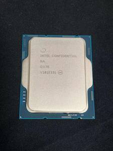 Intel Core i9-12900K ES QX7E 16C(8+8) /24T 1.8GHz (TB 4.0GHz) LGA 1700