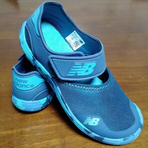 ニューバランス new balance New Balance アクアサンダル ネイビー 20cm
