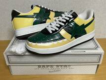 未使用品 30cm A BATHING APE × KAWS アベイシングエイプ カウズ BAPE STA ベイプスタ スニーカー 歯型 ベージュ US12_画像1