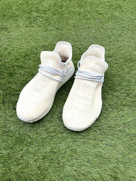 ファレル・ウィリアムス × アディダス NMD HU ホワイト 26.5cm adidas YEEZY BOOST アディダスイージーブースト