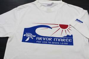 ATS84アルボーマレー レデイース カメ 海亀 ホヌ 波 太陽 フランス 国鳥 トリコロールArvor Maree半袖TシャツLACANAU ラカノー