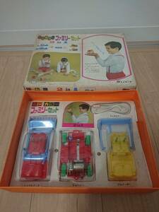 昭和50年代★トイマーク・松代玩具／ミニカラー ファミリーセット 2in1 ミニカー チョロQ ブリキ 電池単２使用『未開封&未使用』！タカトク