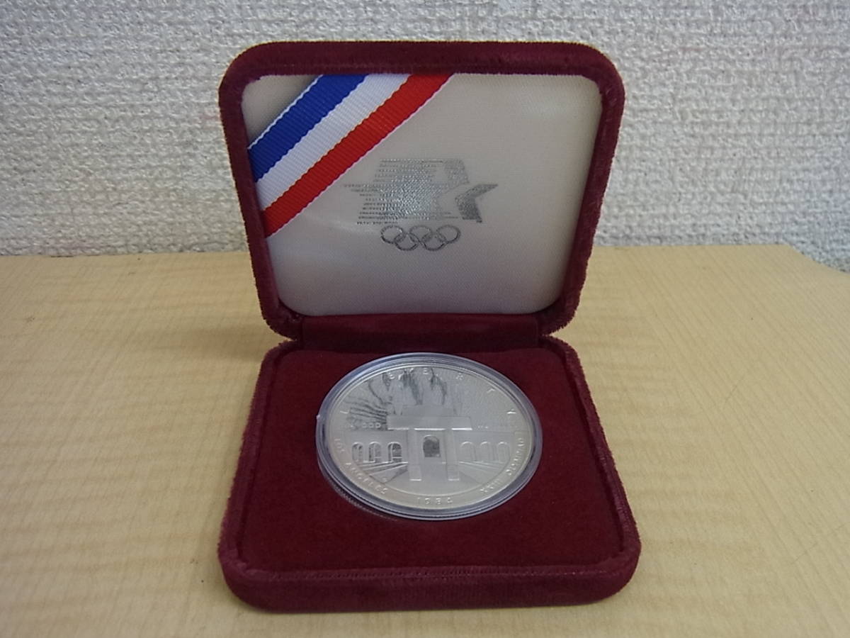 最安の新品 第23回オリンピック競技大会ロサンゼルス1984記念銀貨3枚 アンティーク/コレクション