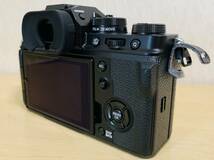 【送料無料】FUJIFILM 富士フィルム X-T4 ミラーレス 一眼カメラ ボディ ブラック　撮影枚数:2325枚【美品】_画像6