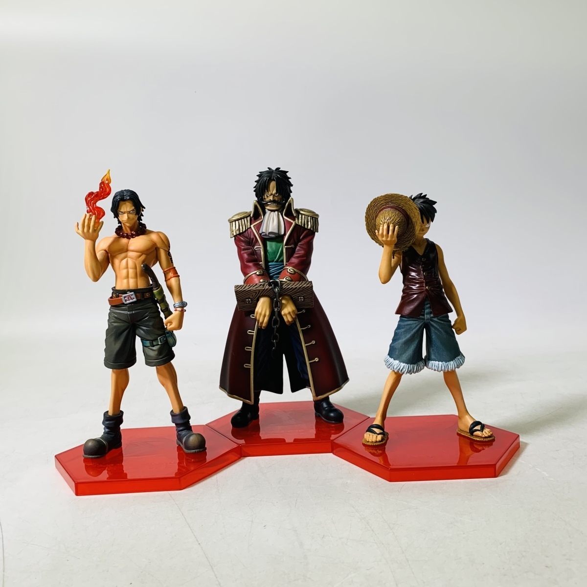 ヤフオク! -「ワンピース ロジャー フィギュア」(モンキー・D・ルフィ ...
