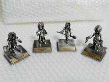 展示品+限定品　SQUARE　CHROME FIGURE　FINAL FANTASY Ⅷ　SQUALL ＆ RINOA　＆　FINAL FANTASY Ⅸ　ZIDANE ＆ GARNET　クロムフィギュア_画像1