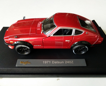 Maisto ミニカー 1/18 Datsun240Z 1971年式 レッド_画像1