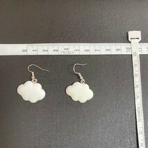 ピアス 雲 メンズ レディース 韓国 シルバー アクセサリー ノーブランド かわいい #C36-2_画像2