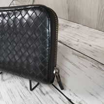 1円【人気色！】BOTTEGA VENETA ボッテガヴェネタ 長財布 ラウンドジップ ファスナー イントレチャート ブラック 黒色_画像3