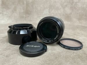 Nikon NIKKOR 105mm 1:2.5 ニコン カメラレンズ 中古品 光学機器 lens camera