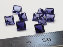 キレイ アイオライト 5mmスクエアのロット 10ケで5.44ct_画像2