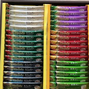 AGF スティックコーヒー ブレンディスティック Blendy 32本まとめ売り ロイヤルミルクティー ふわラテ