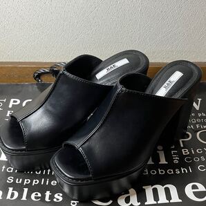 R&E サンダル ヒール高12cm ブラック 脚長