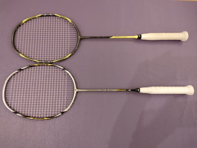 通販 バドミントンラケット 新品 アークセイバーFB 前期 YONEX 美品